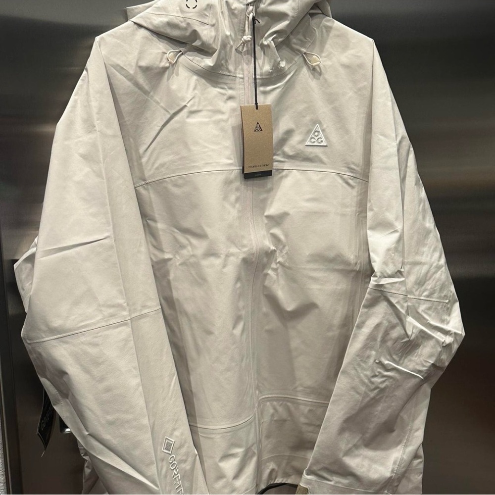 SOLD New Nike ACG “Misery Ridge” Men's Performance Jacket